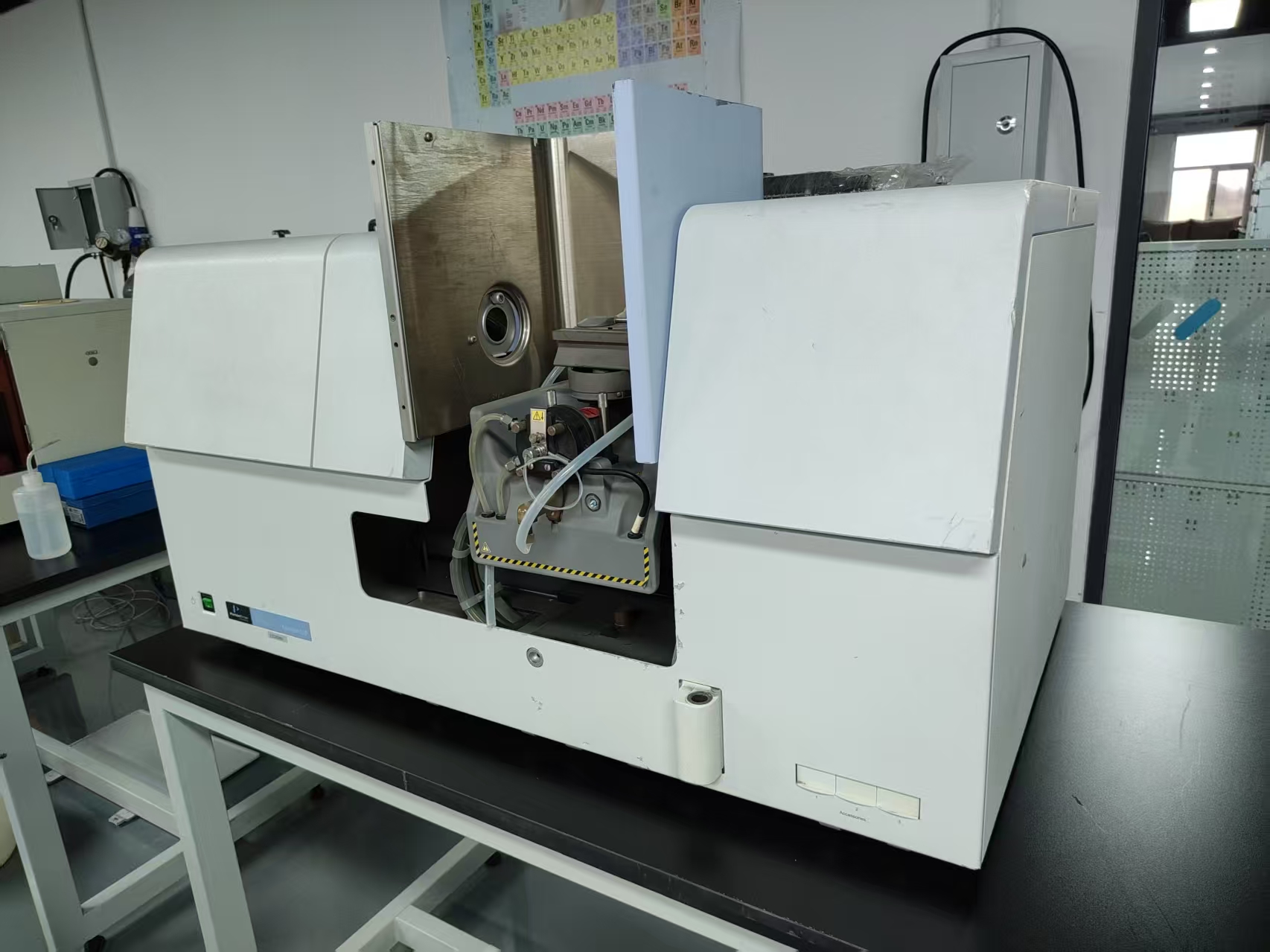 PE700-3.jpg